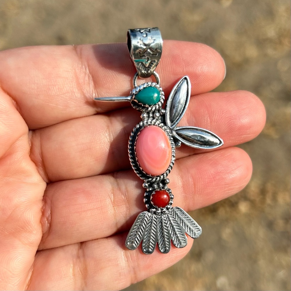 925 Sterling Silver Pink Conch & Kingman Turquoise w/Coral Hummingbird Pendant